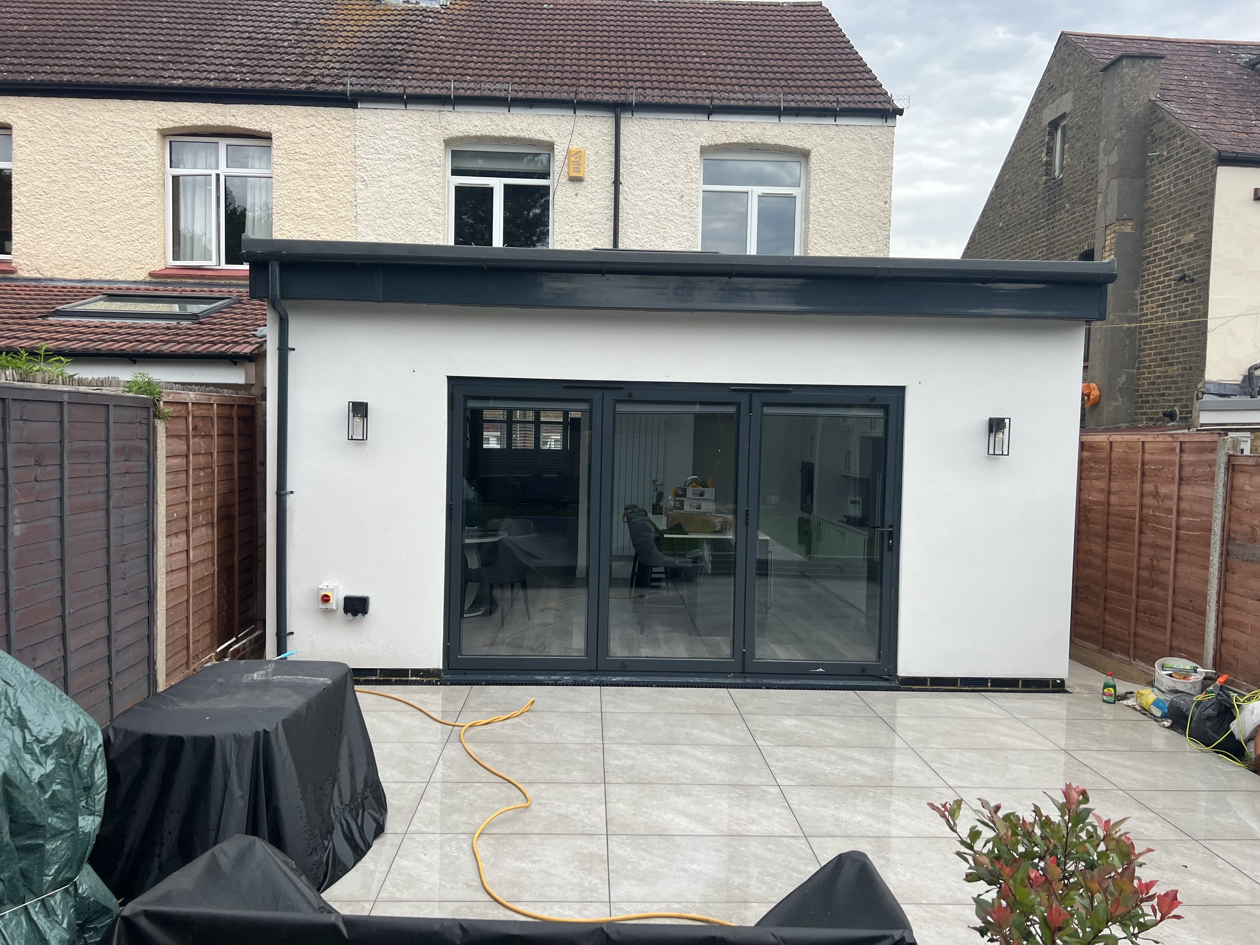 Open-plan kitchen-diner in a rear extension built by Sterling Projects